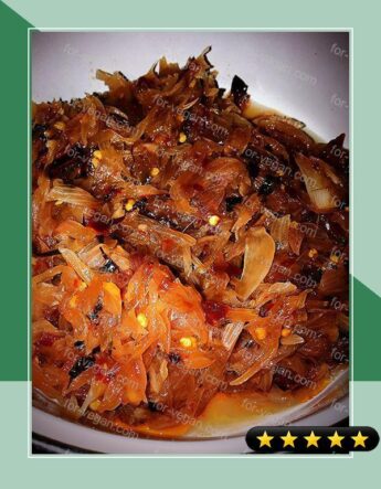 Seeni Sambola (Spicy Caramelized Onion) recipe