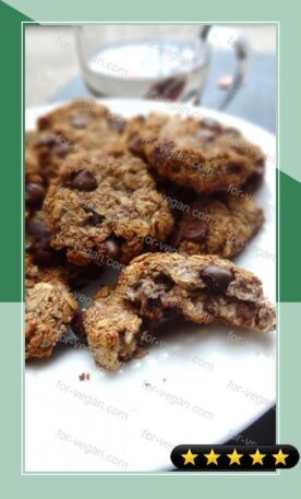 Healthy Energy Chocolate Chip-Banana-Coconut Oatmeal Cookies recipe