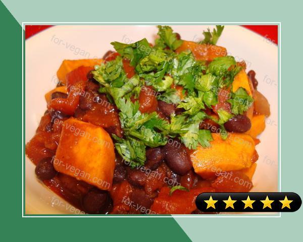 Black Bean and Sweet Potato Chili (Vegetarian) recipe