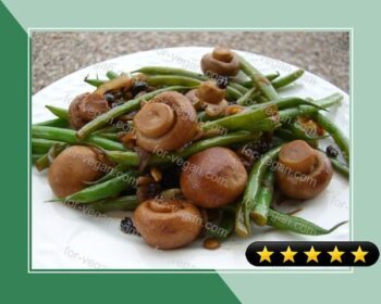 Haricots Verts with Mushrooms, Currants, and Sunflower Seeds recipe