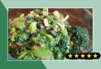 Broccoli Peanut Salad recipe