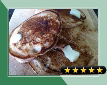Cinnamon No-Egg Pancakes recipe