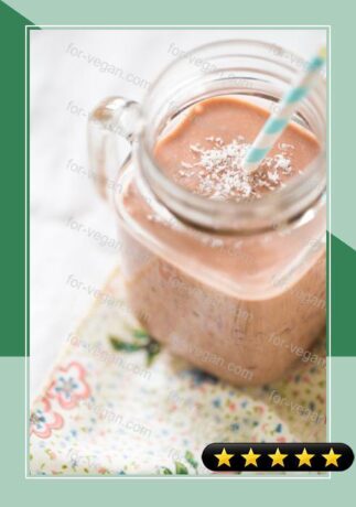 Vegan Strawberry Coconut Protein Smoothie recipe