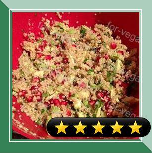 Avocado, Pomegranate, and Quinoa Salad recipe
