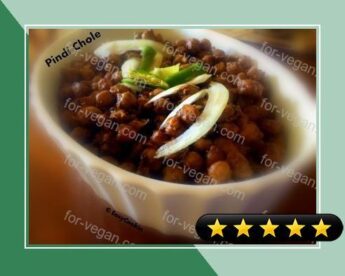 Garbanzo Beans in Indian Spices (Pindi Chole) recipe