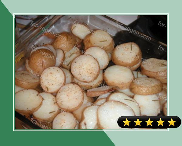 Roasted Garlic and Rosemary Potatoes recipe