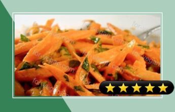 Carrot Cashew Salad recipe