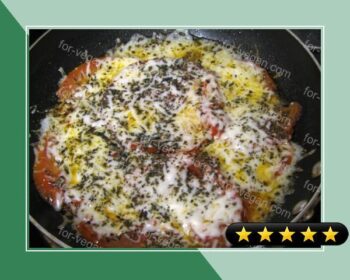 Fried Tomatoes With Basil recipe