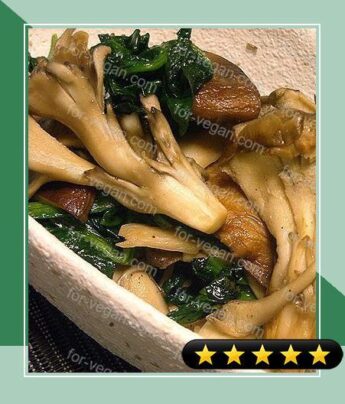 Maitake Diet! Sauteed Maitake Mushrooms and Spinach recipe