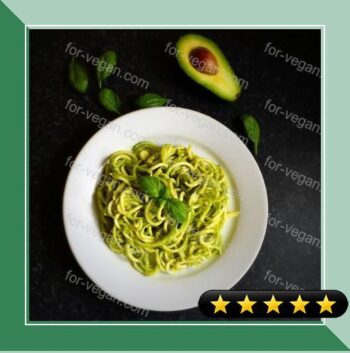 10-Minute Paleo Zucchini Noodles with Avocado Pesto Dressing recipe