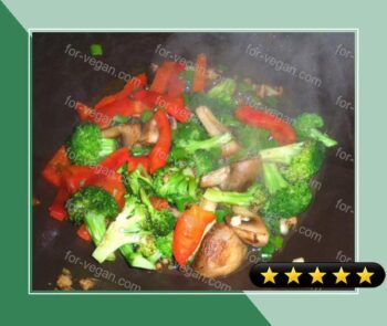 Broccoli 'n Red Peppers Stir Fried recipe