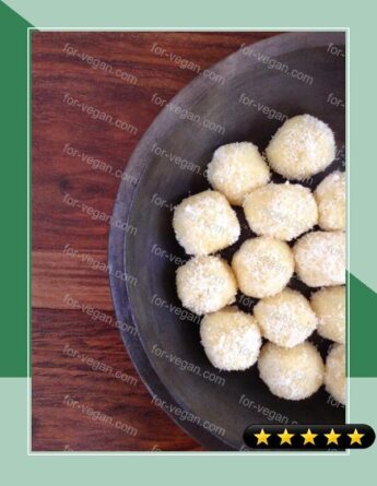 Instant Coconut Laddoos / Coconut Fudge recipe