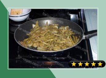 Green Beans Sauteed With Onions and Bread Crumbs recipe