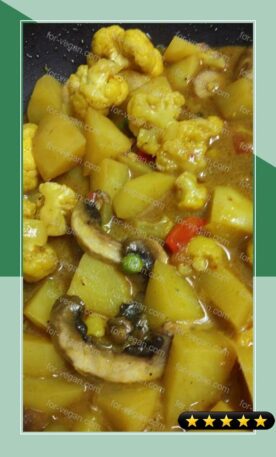 Cauliflower and Potato Curry recipe