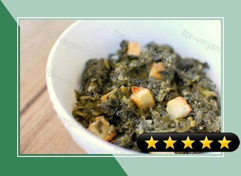 Saag Aloo (Spinach and Potatoes Curry) recipe