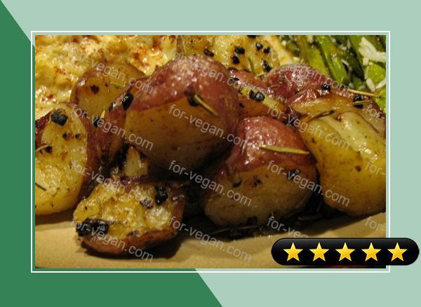 Roasted Rosemary Potatoes with Garlic recipe