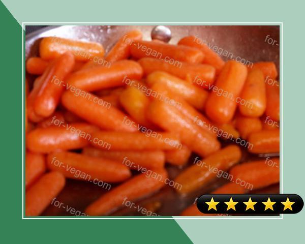Glazed Baby Carrots With Thyme recipe