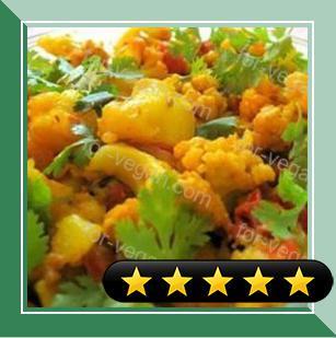 Aloo Gobi Masala (Cauliflower and Potato Curry) recipe