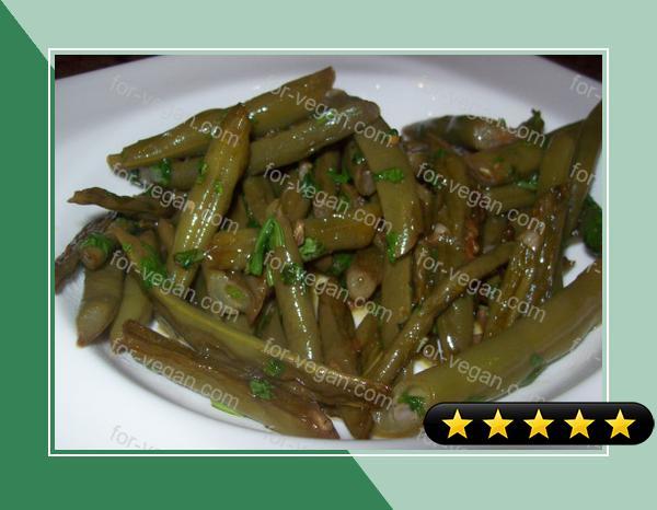 Fasoliyyeh Bi Zayt (Syrian Green Beans With Olive Oil) recipe