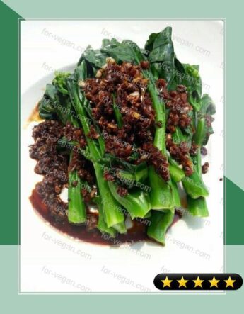 LG's Chinese Broccoli With Garlic And Parsley Soy Sauce recipe