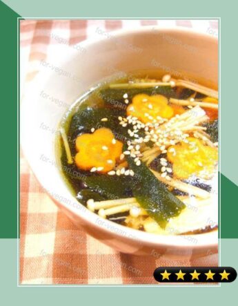 Spicy Soup with Enoki Mushrooms and Wakame Seaweed recipe