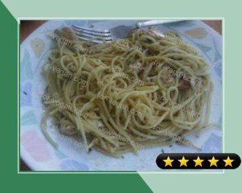 Pasta With Garlic and Oil (Aglio E Olio) recipe