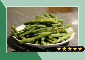 Garlicky Green Beans recipe