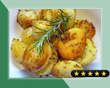Garlic and Rosemary Roasted Potatoes recipe