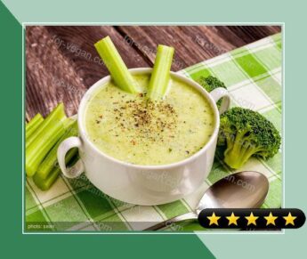 Favorite Garlic-Broccoli Soup recipe