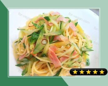 Spaghetti Aglio e Olio Peperoncino with Cucumber and Celery recipe