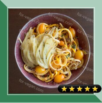 Yellow Squash Noodles with Tomato Basil Sauce recipe