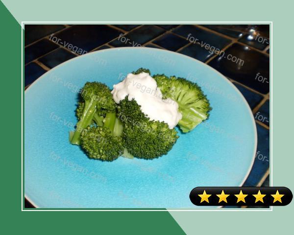 Broccoli With Horseradish Sauce recipe