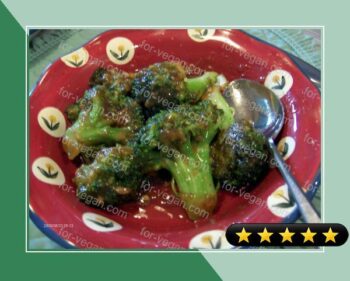 Chow Gai Laan (Jade Green Broccoli) recipe