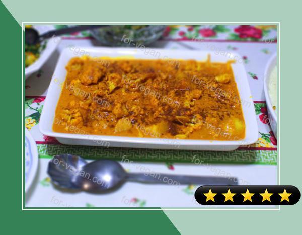Gobi Masala (Bengali Cauliflower & Potato in a Spiced Tomato) recipe