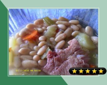 Dee's Navy Bean Soup recipe