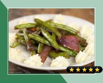 Balsamic Red Onions with Glazed Green Beans recipe