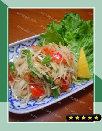 Som Tum (Thai Green Papaya Salad) recipe