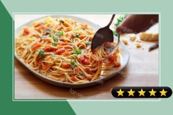 Spaghetti With Fresh Tomato and Basil Sauce recipe