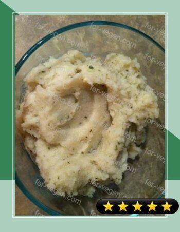 Vegan Mashed Cauliflower (Instead of Mashed Potatoes) recipe