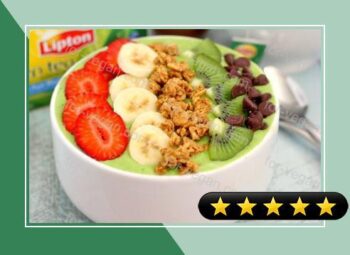 Banana Kiwi Green Smoothie Bowl recipe