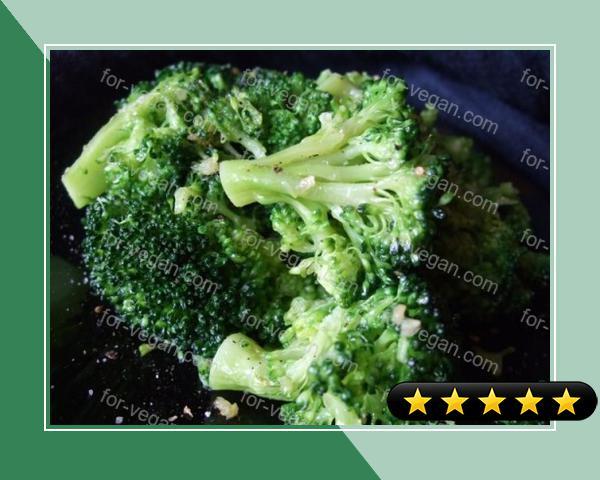 Broccoli Saute With Garlic and Olive Oil recipe