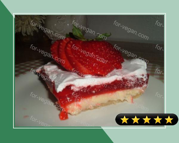 Heavenly Strawberry Dessert recipe
