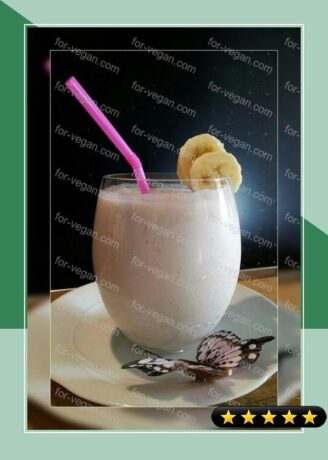 AMIEs Coconut Banana Milkshake recipe